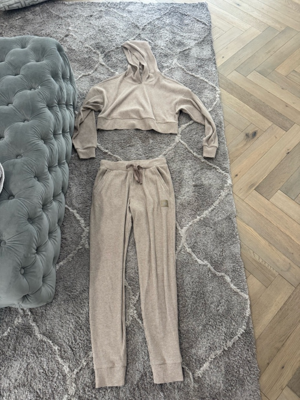 Alo ribbed knit set